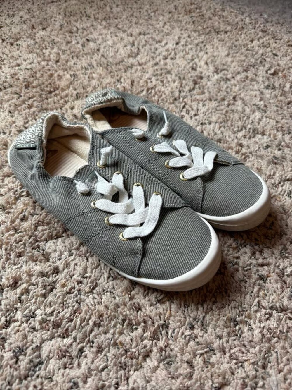 Simple Gray Minimalist Sneakers
